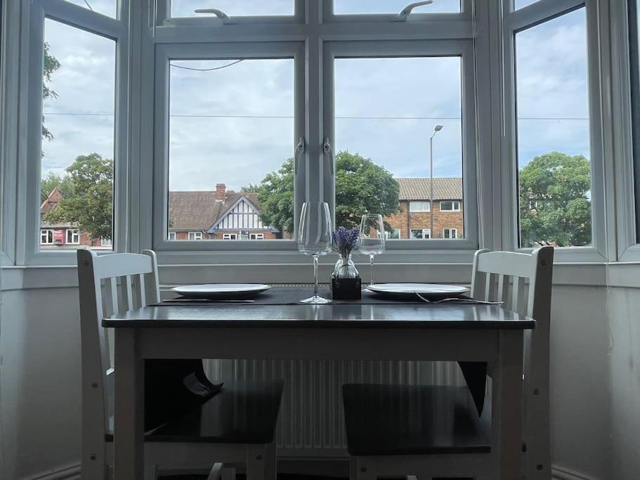 Kingsbury Apt 2 Birmingham Extérieur photo